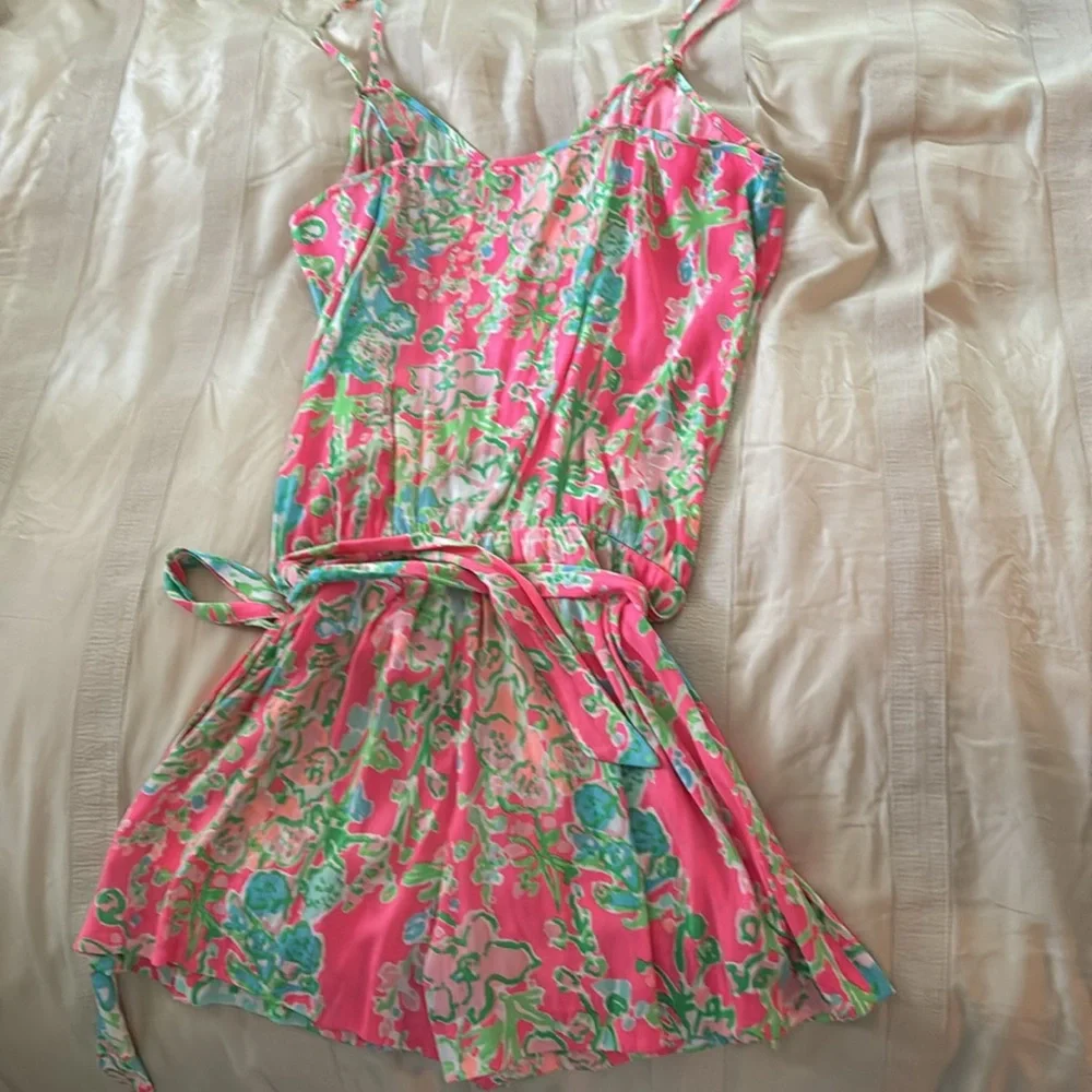 Lilly Pulitzer Deanna tank top romper - Picture 2 of 3